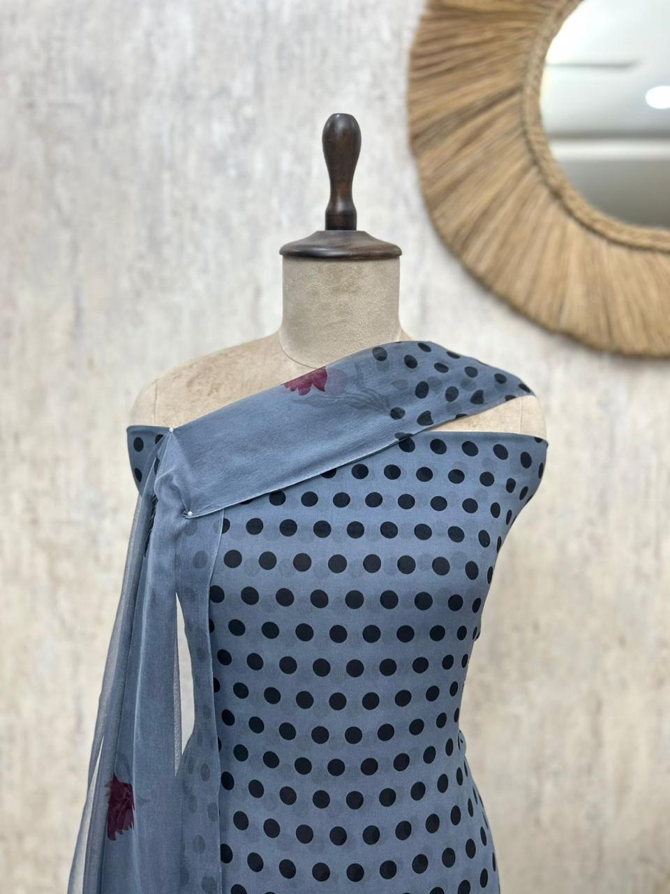 Elegant Georgette 3-Piece Suit