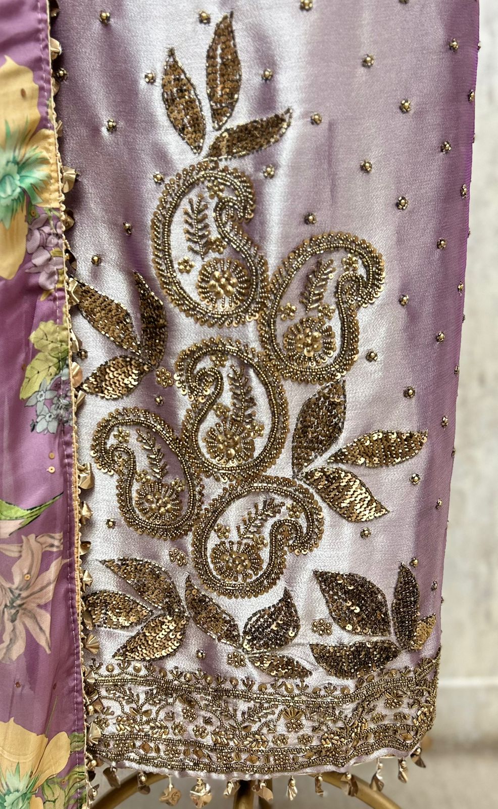Luxury Giraffe Tissue Unstitched 3-Piece Suit Set