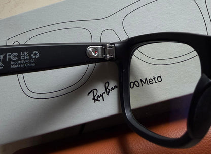 RayBan META AI – Full Black Plano